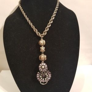 Ladies necklace